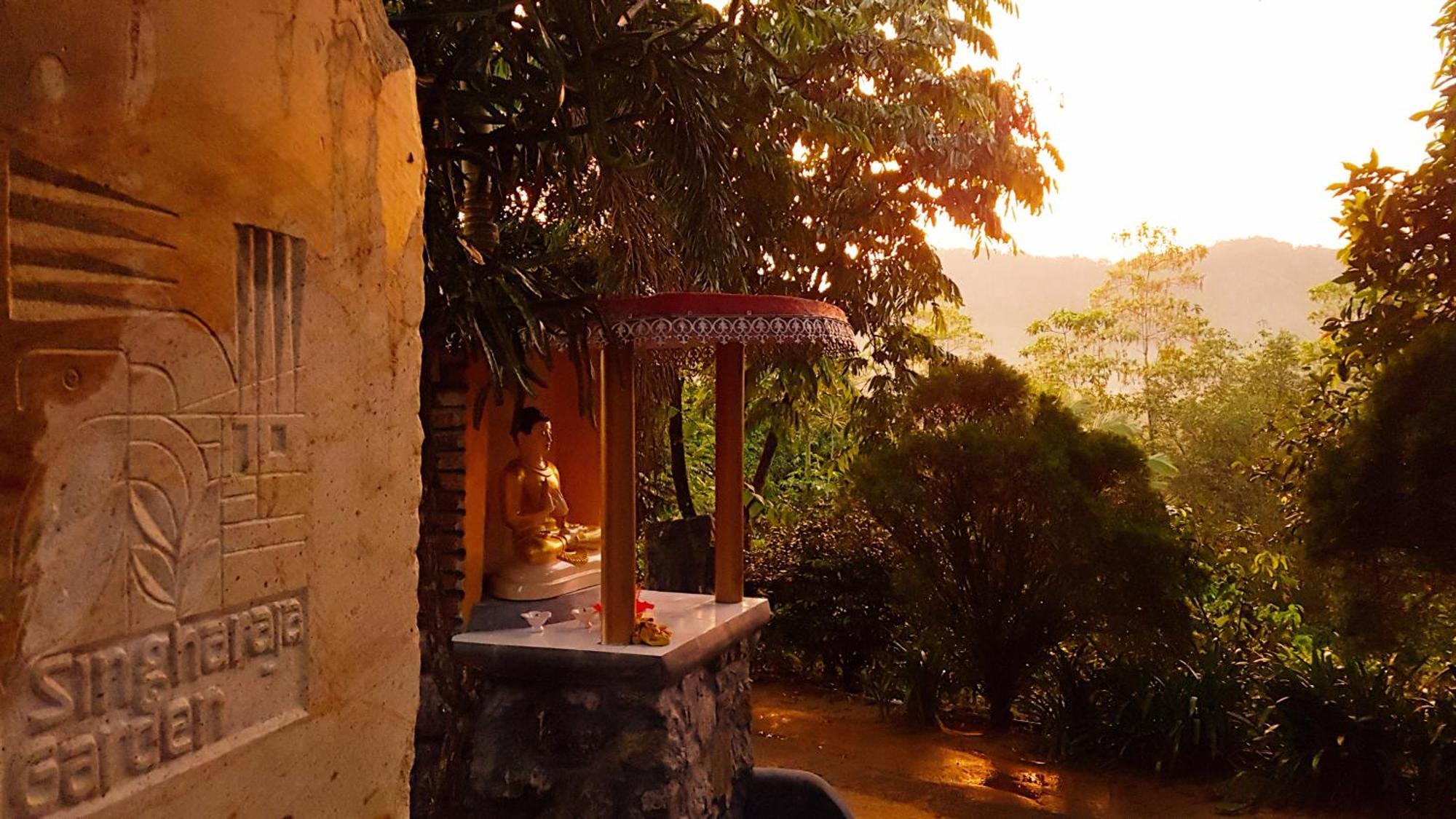 Singharaja Garden Agro Eco Lodge Pelawatta  外观 照片