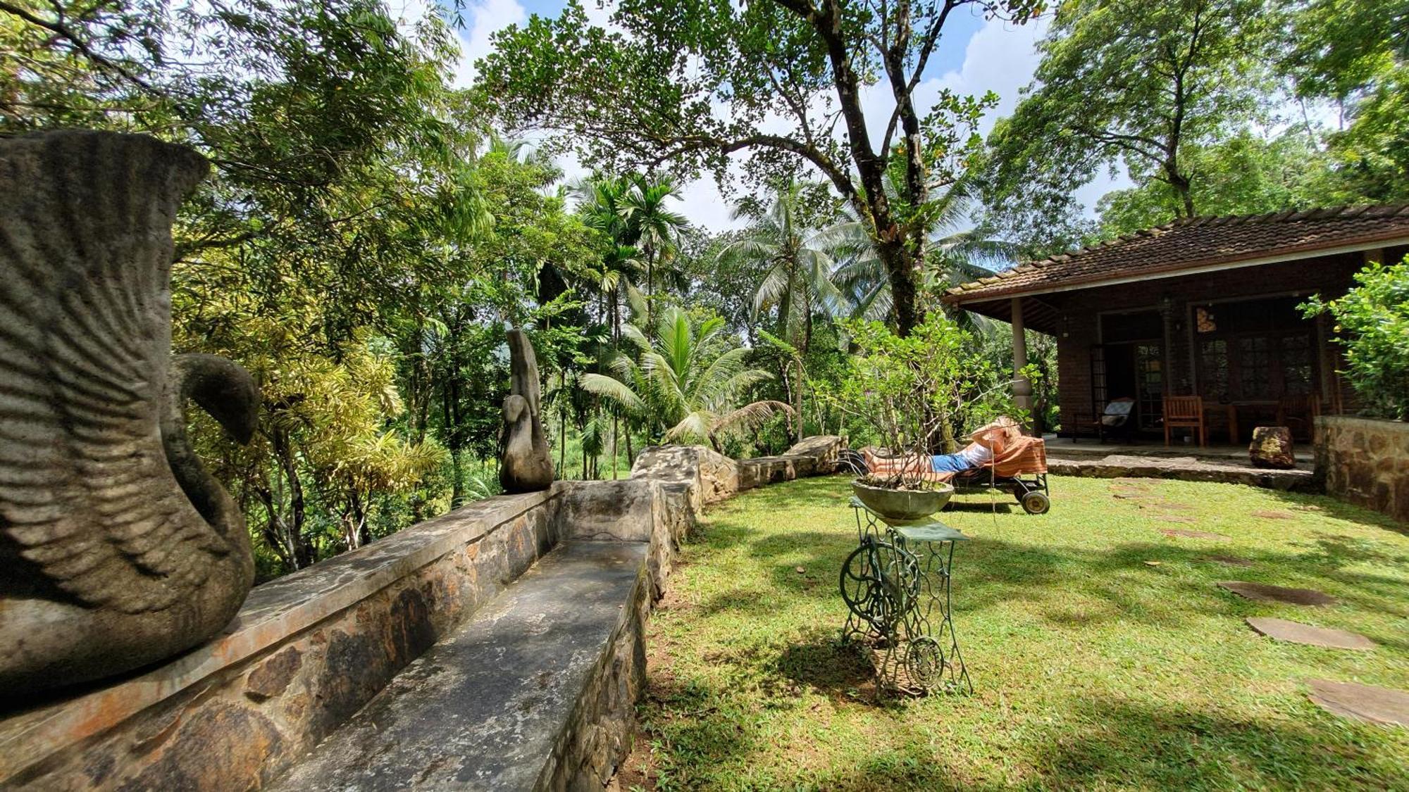 Singharaja Garden Agro Eco Lodge Pelawatta  客房 照片